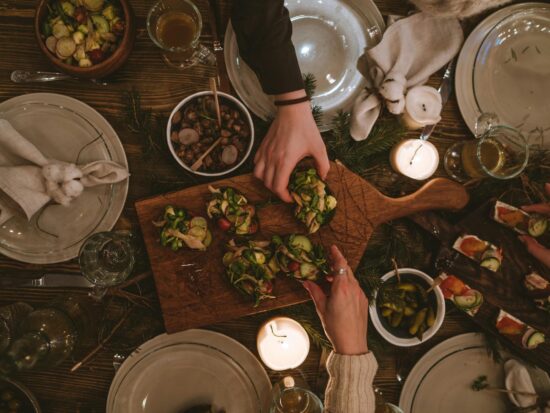 food holiday hands flowers