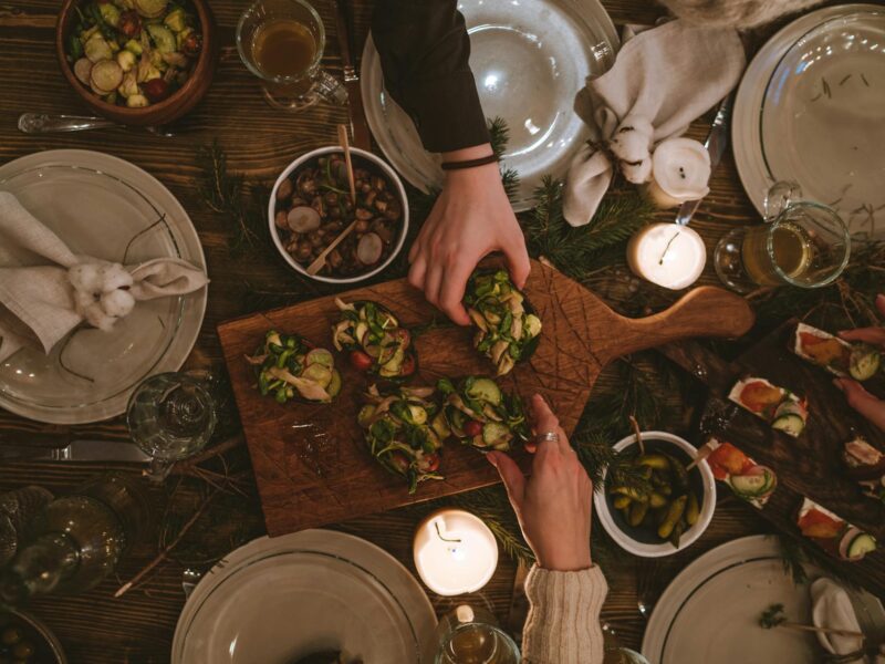 food holiday hands flowers